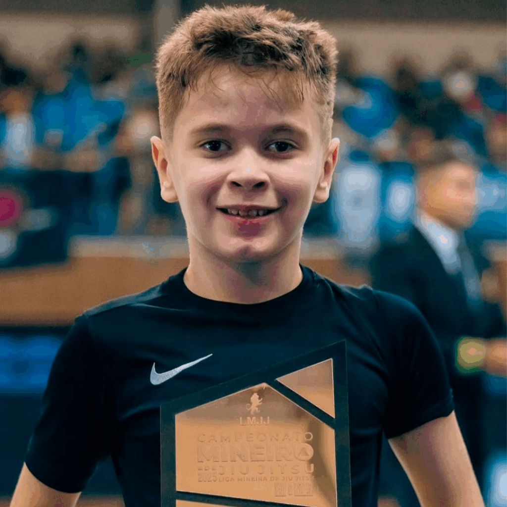Lorenzo Lô, o fenômeno mirim do Jiu-Jitsu, lidera rankings e se prepara para representar o Brasil no Europeu Kids da CBJJ