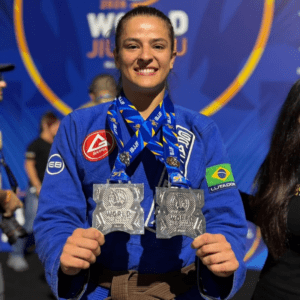 Com apenas seis meses de faixa marrom, atleta da Gracie Barra Curitiba conquista duas medalhas de prata no Campeonato Mundial de Jiu-Jitsu