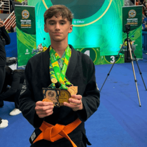 Miguel Zilli conquista tricampeonato brasileiro e leva o nome de Florianópolis ao topo do Jiu-Jitsu nacional