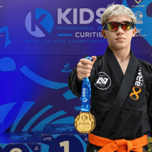 Pedro Cardoso mostra disciplina e evolução em trajetória promissora no Jiu-Jitsu