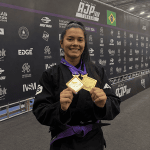 Liandra Costa conquista títulos e garante vaga no Mundial da AJP em Abu Dhabi