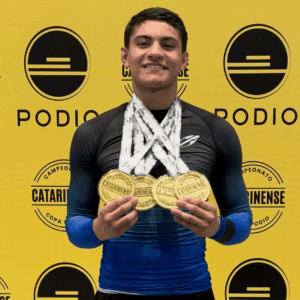 Lutando em casa, Bryan Dalpra conquista quatro ouros no Campeonato Catarinense da Copa Pódio