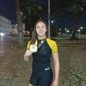 Walentina Pitbull conquista ouro na 6ª Etapa do Circuito Paranaense de Jiu-Jitsu