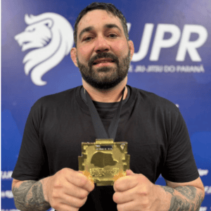 FELIPE DDD É CAMPEÃO DA 3ª ETAPA DO CIRCUITO PARANAENSE NOGI