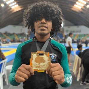 Alexandre De Lara é destaque e conquista título na última etapa do Paranaense NoGi