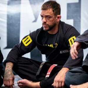 Rangel Stelmaki: oito vezes campeão geral, faixa-preta lidera ranking e constrói sua história no Jiu-Jitsu paranaense